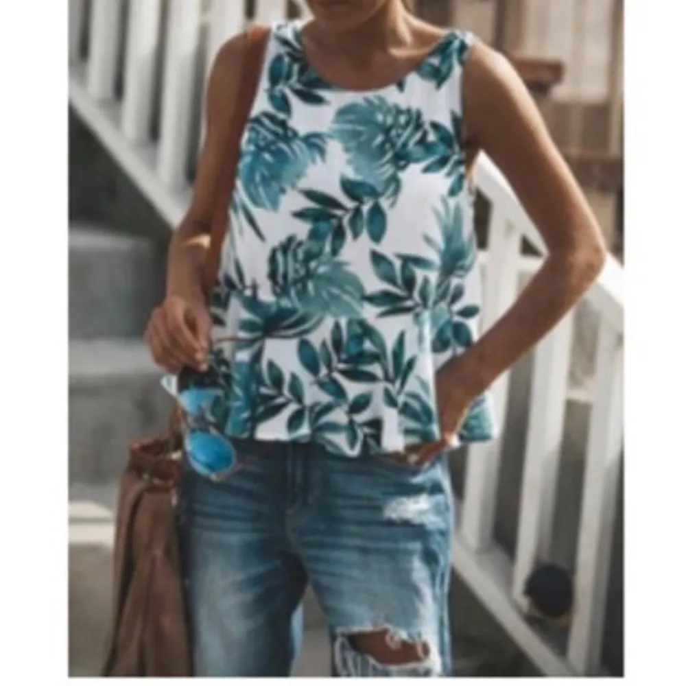 Vici, Tropicana Palm Print Top, Small - Image 2