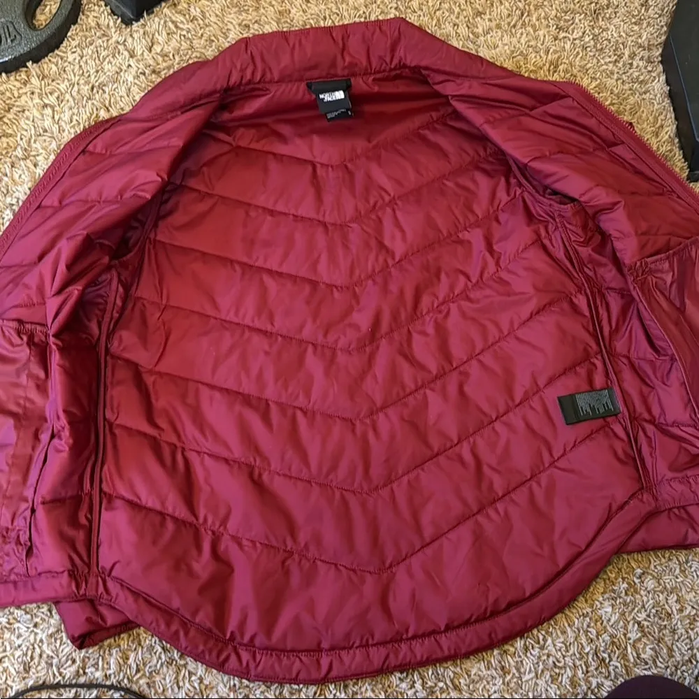 The North Face Red Puffer Jacket with High Collar - Image 3