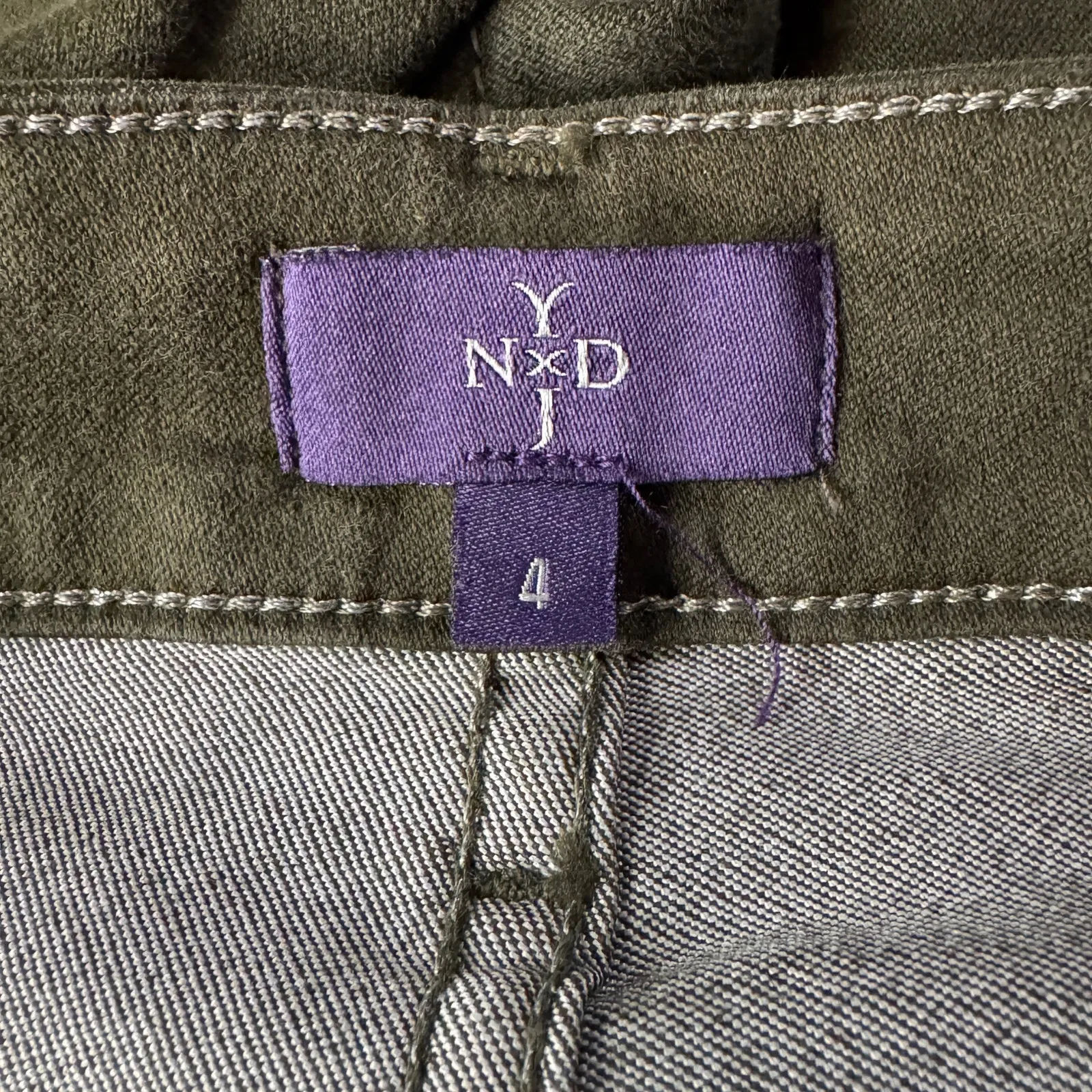 NYDJ SZ 4 Alina Legging Jeans LiftxTuck Stretch Mid-Rise Zip-Fly Olive Green - Image 7