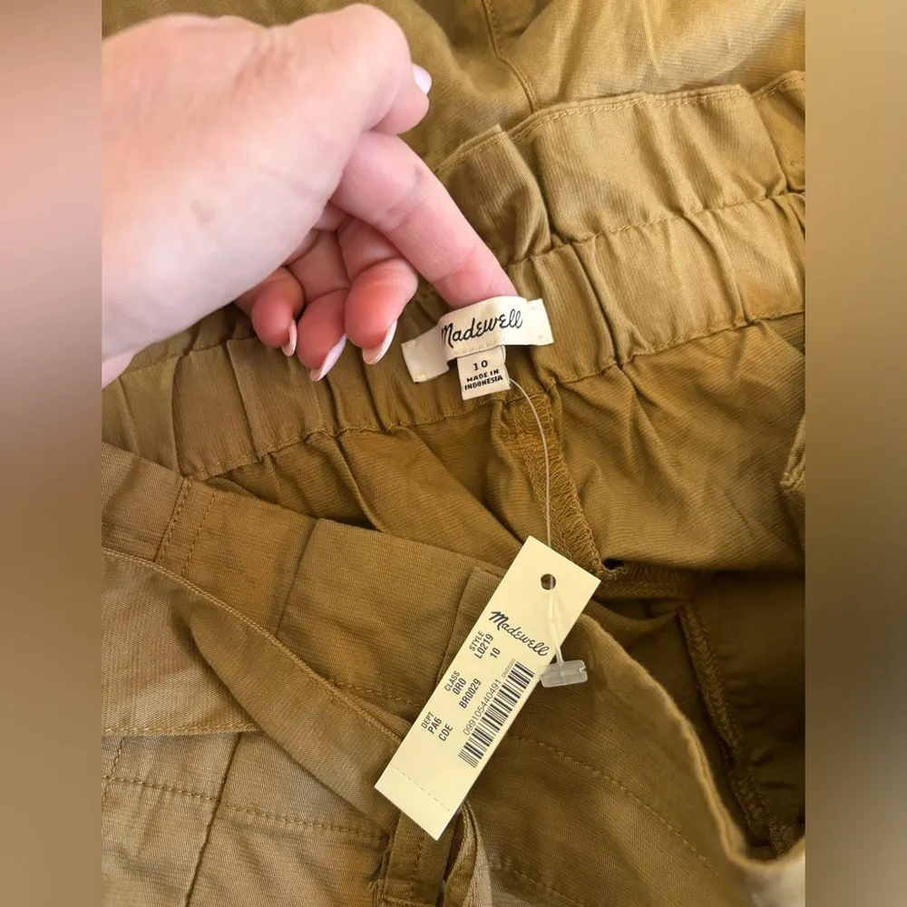 Madewell Paper Bag Shorts in Dried Cedar size 10 new with tags - Image 5