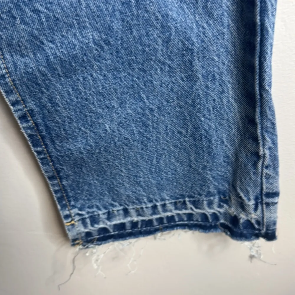 ASOS design Women's Blue Jeans with Studded gem Details size 28 cute spring - Image 6