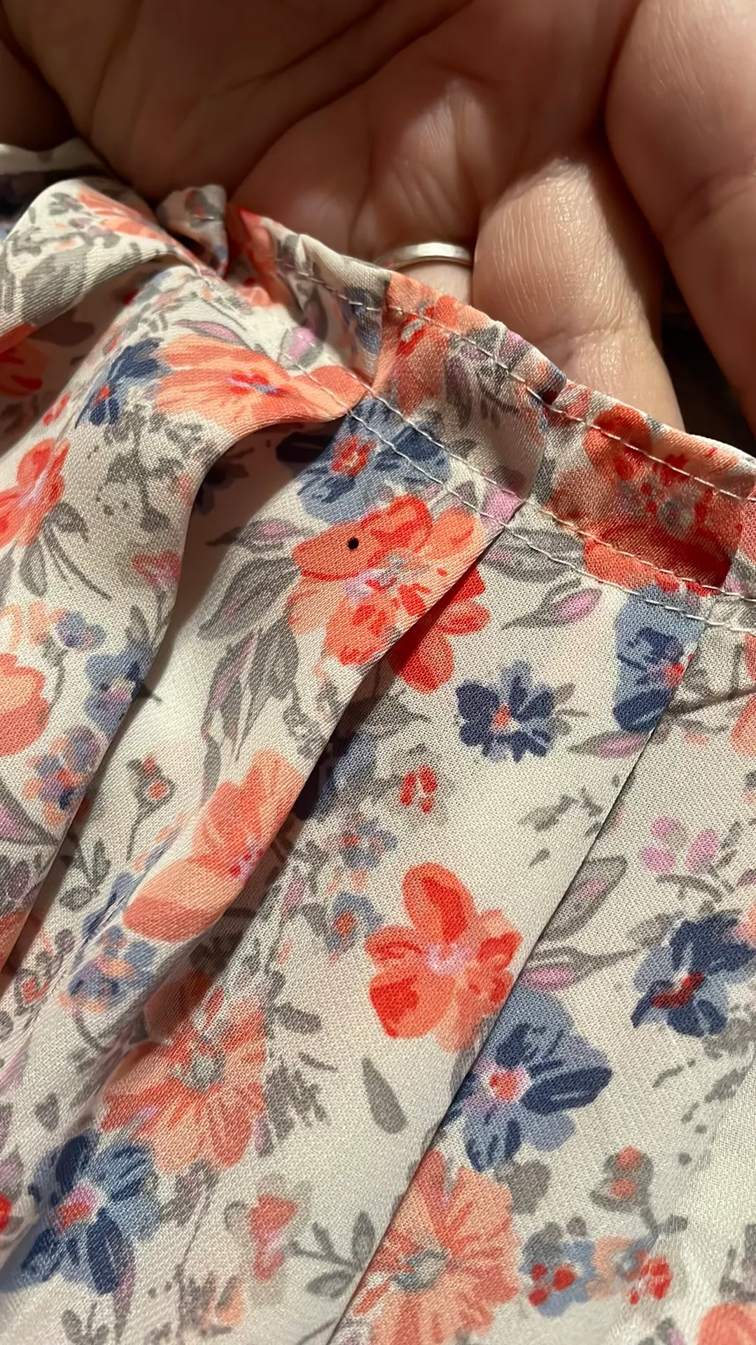 Lauren Conrad Floral Blouse - Image 4