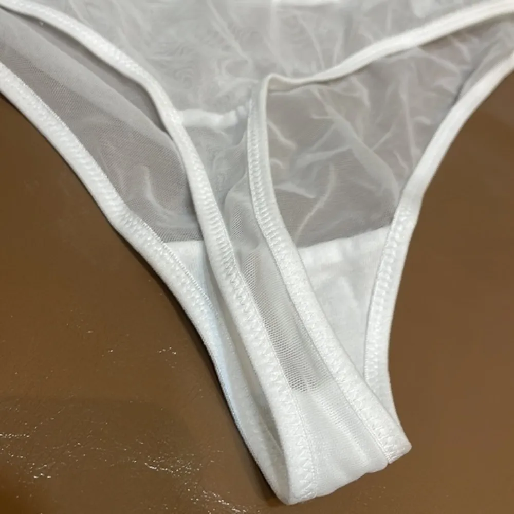 b.tempted by Wacoal Ciao Bella Low Plunge Neck Bodysuit women’s white top sz S - Image 6