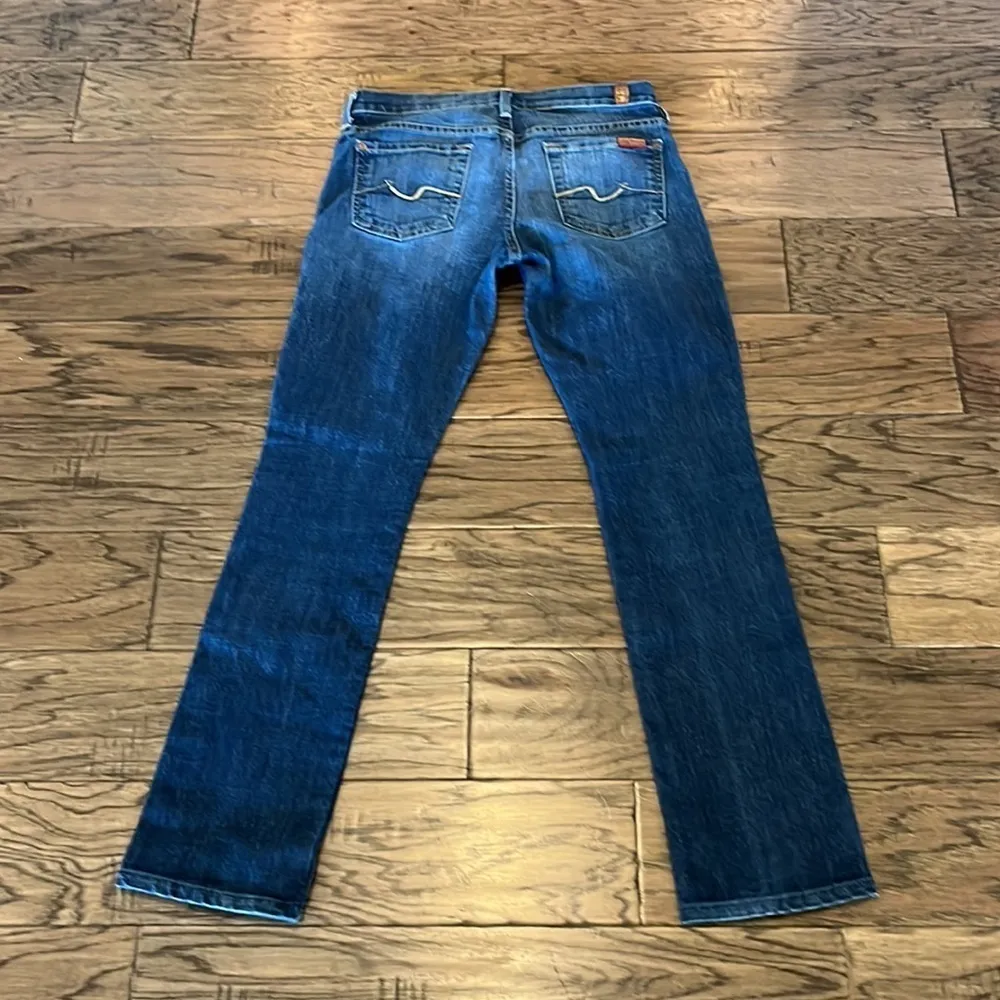 7 For All Mankind Straight Leg Mid Rise Size 26 - Image 2