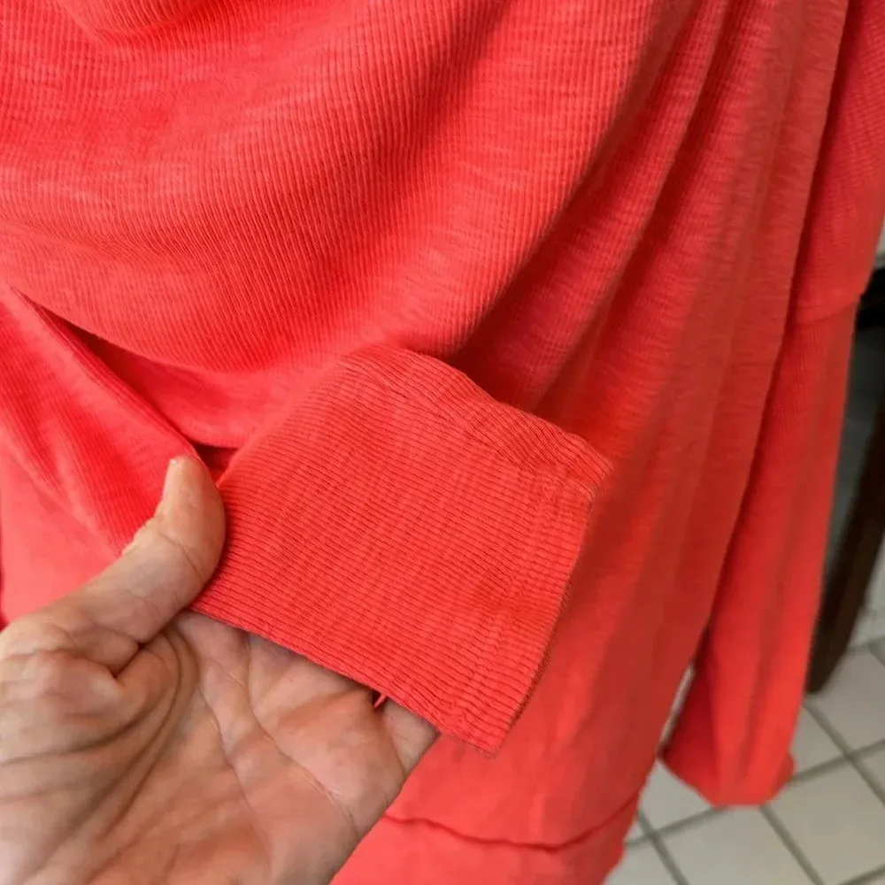 Free people orange oversized off the shoulder long sleeve top size medium - Image 3