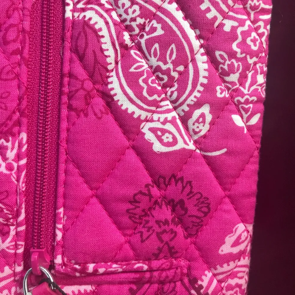 Vera Bradley pink paisley travel passport wallet - Image 3