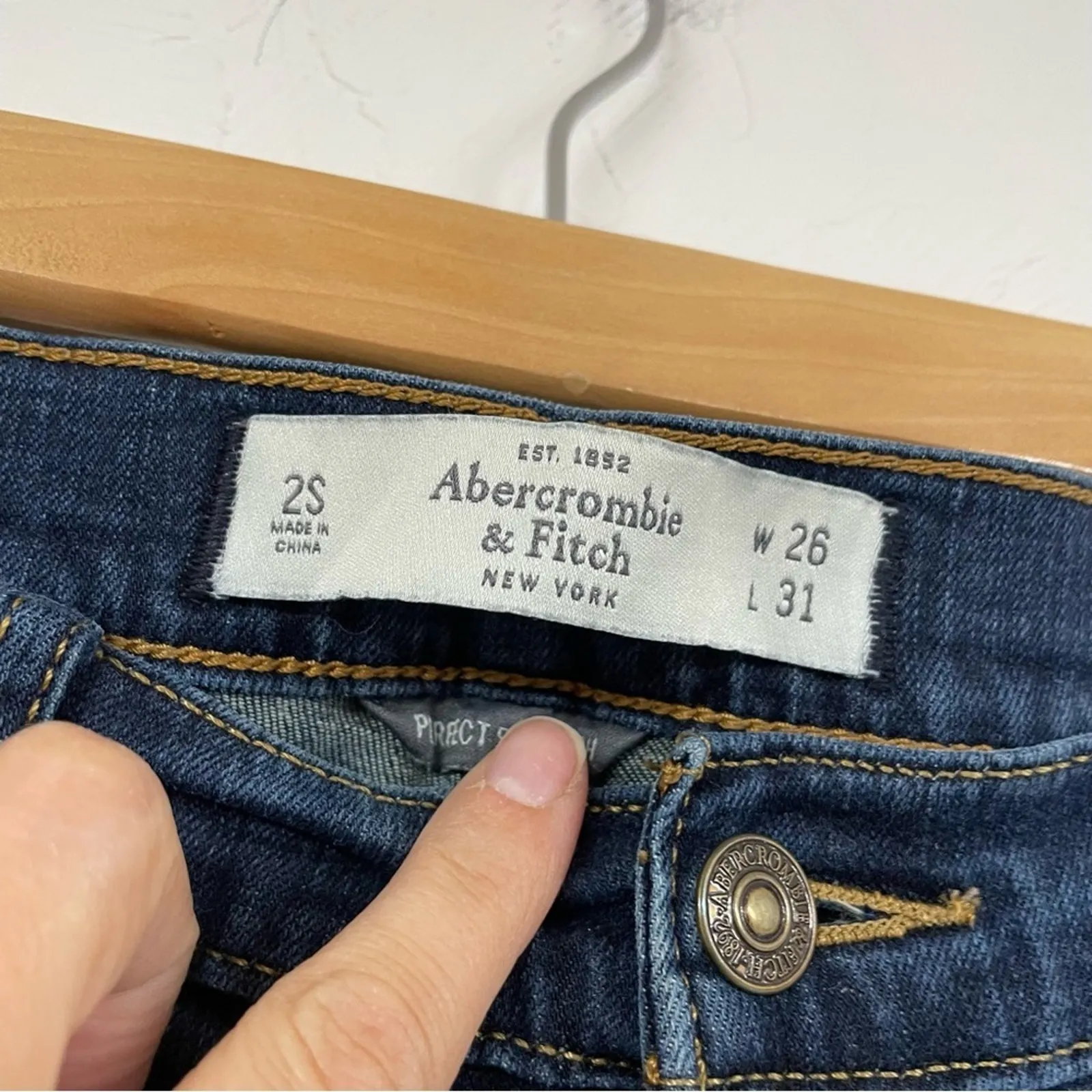 Abercrombie & Fitch Dark Wash Low Rise Skinny Jeans Womens 26 Y2K Blue Denim - Image 8