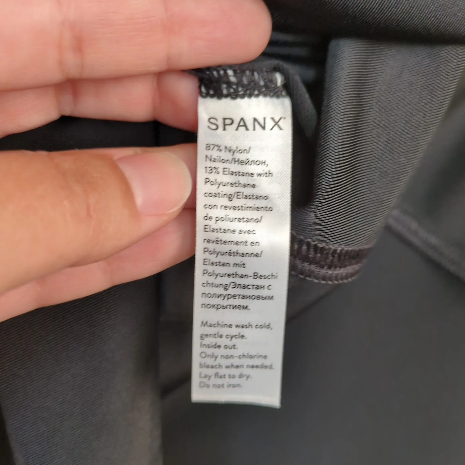 SPANX Faux Leather Skater Skirt in Very Black Pull-On Elastic Waist Womens Small - Image 5