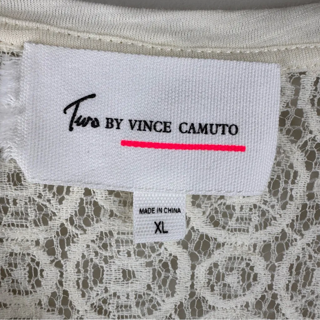 Two by Vince Camuto Tribal Beat Lace Inset Shark Bite‎ Hem Shirt Top Chalk Sz XL - Image 3