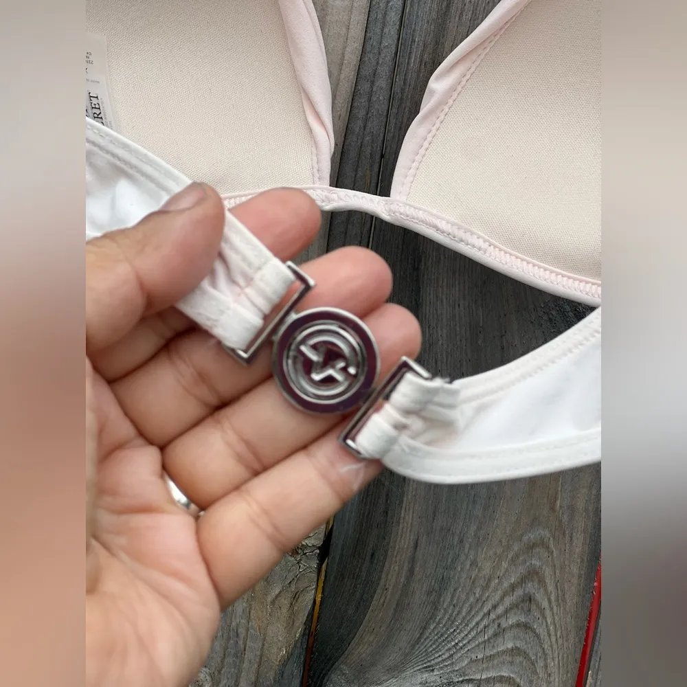 Victoria’s Secret 2 piece swimsuit Set for Women - Image 10