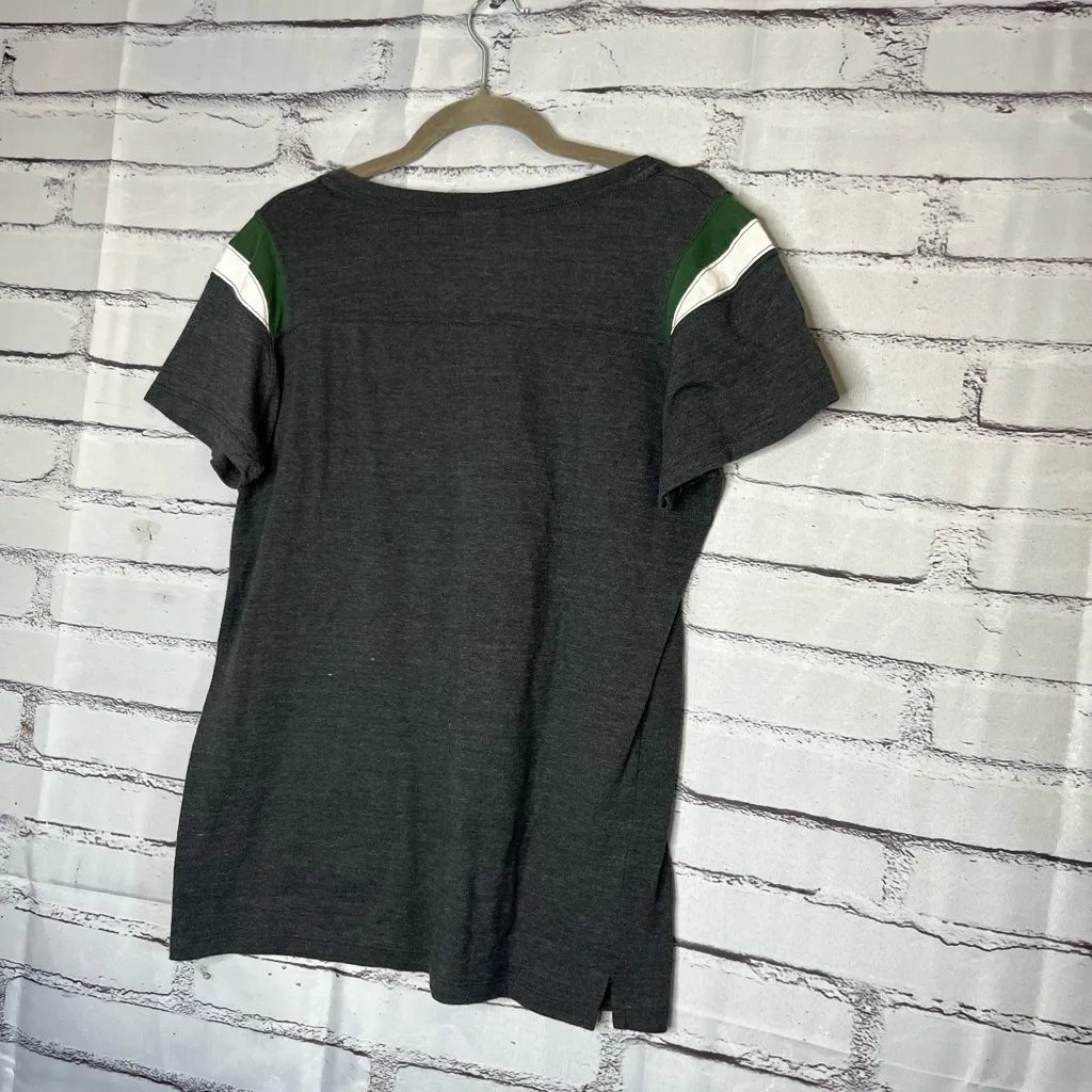 NFL Green Bay Packers Football Charcoal Black Graphic Tee V-Neck SZ XL Y2K Retro - Image 10