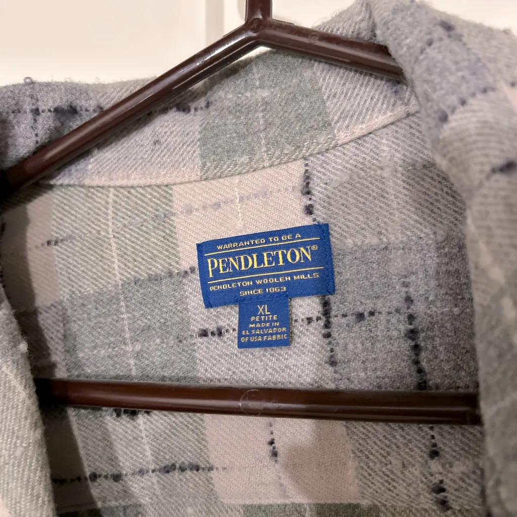 Pendleton Plaid Wool Blazer/Jacket - Image 4
