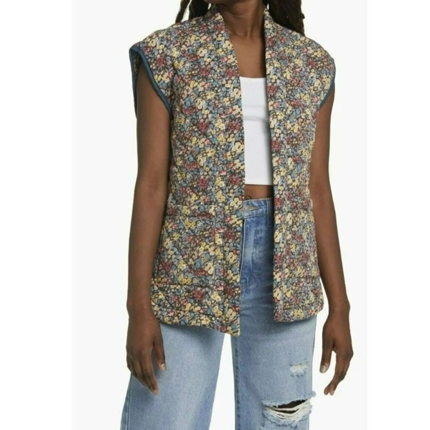 BLANK NYC Quilted In Bloom Wrap Belted Jacket Vest Size M New w Tag MSRP $98 SOO - Image 4