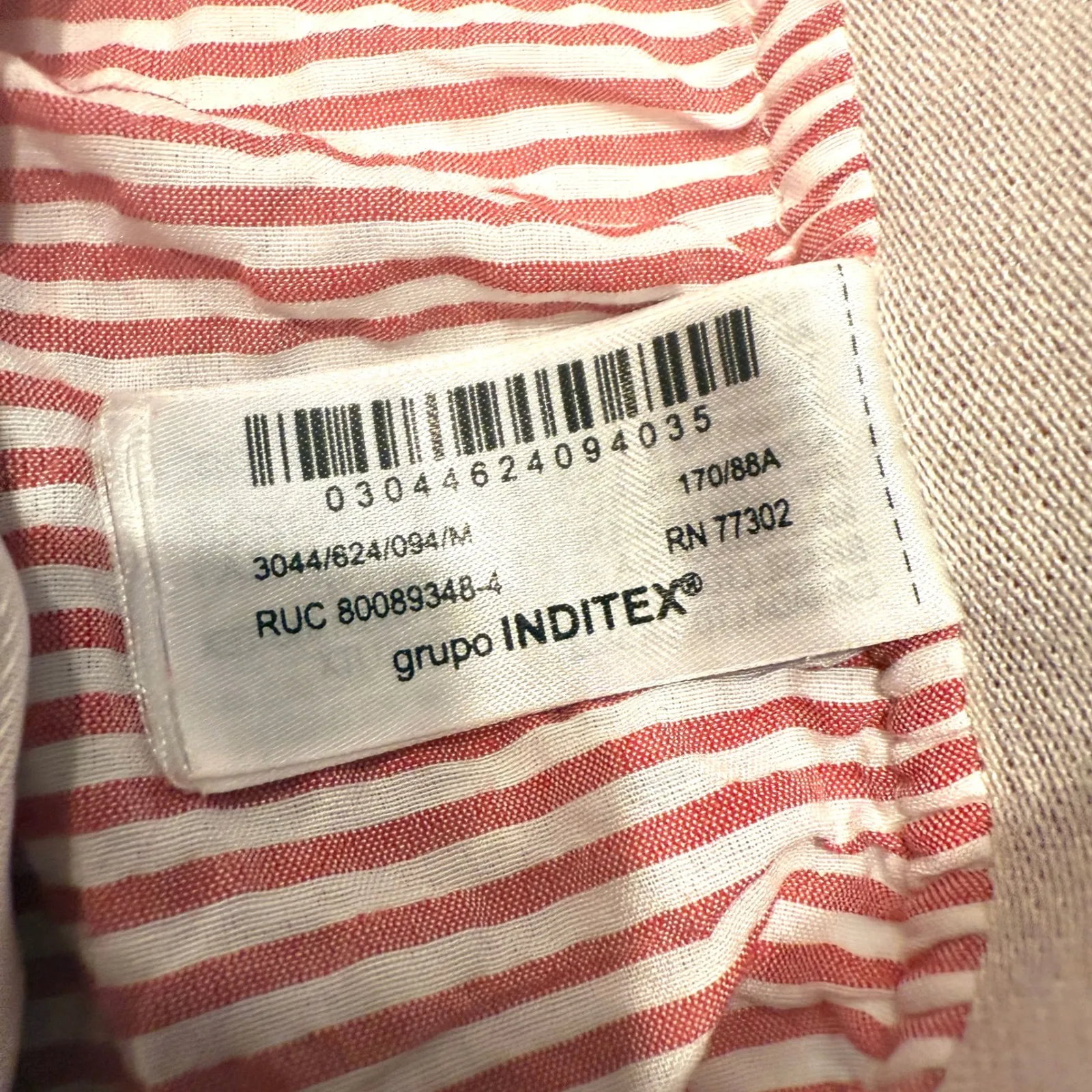 ZARA Women Red White Stripe Seersucker Shorts Size Medium - Image 3