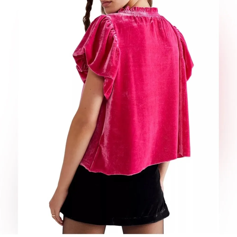 Free People Fuchsia Crop Top Terese Velvet Shorts Puff Sleeve Keyhole Tie Neck - Image 16