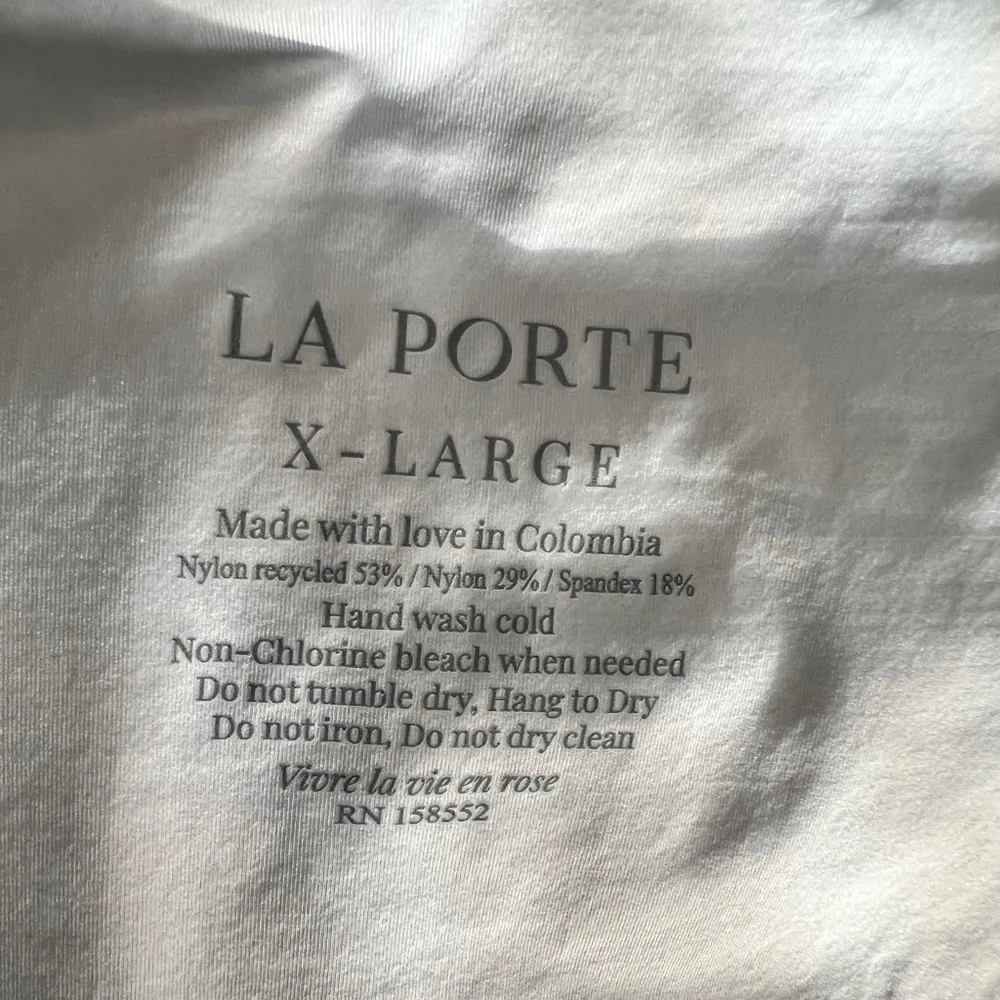 LA PORTE Bikini Floral Set Size XL NWT Blue - Image 9