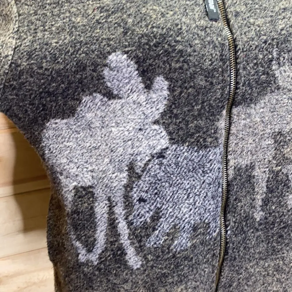 Black Mountain Outdoor Moose Bear Acrylic Zip Up Jacket Size Small Brown - Image 3