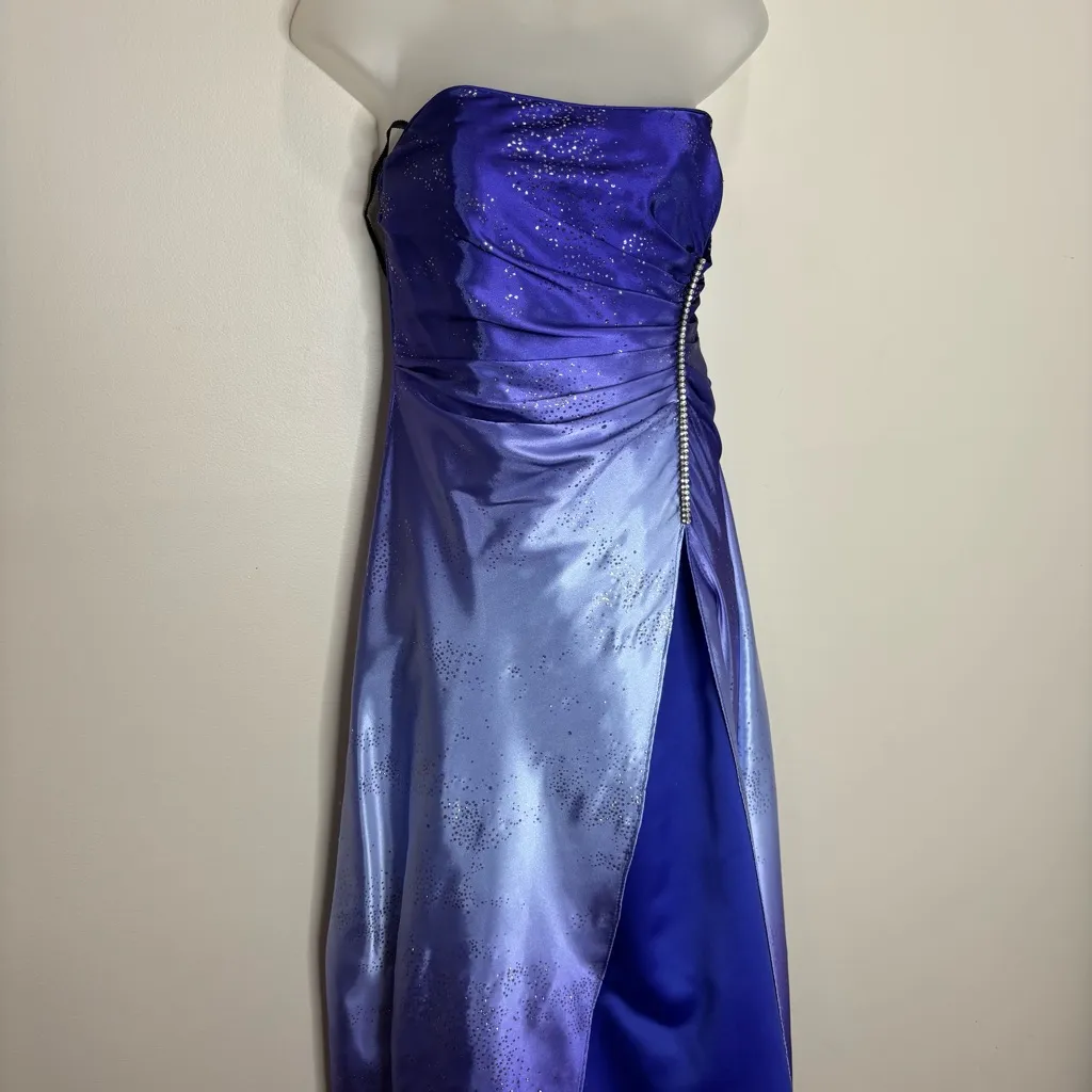 DEB Y2K Purple Prom Gown Ombré Lavender Rhinestone size 9/10 strapless - Image 4
