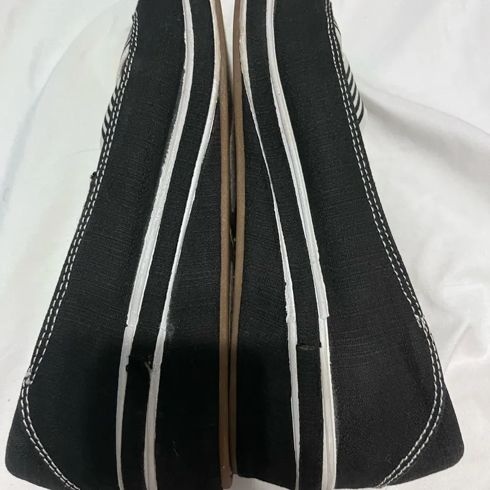 Grasshoppers Canvas Black White Slip On Wedge Shoes with Cut Out size 8 - Image 5