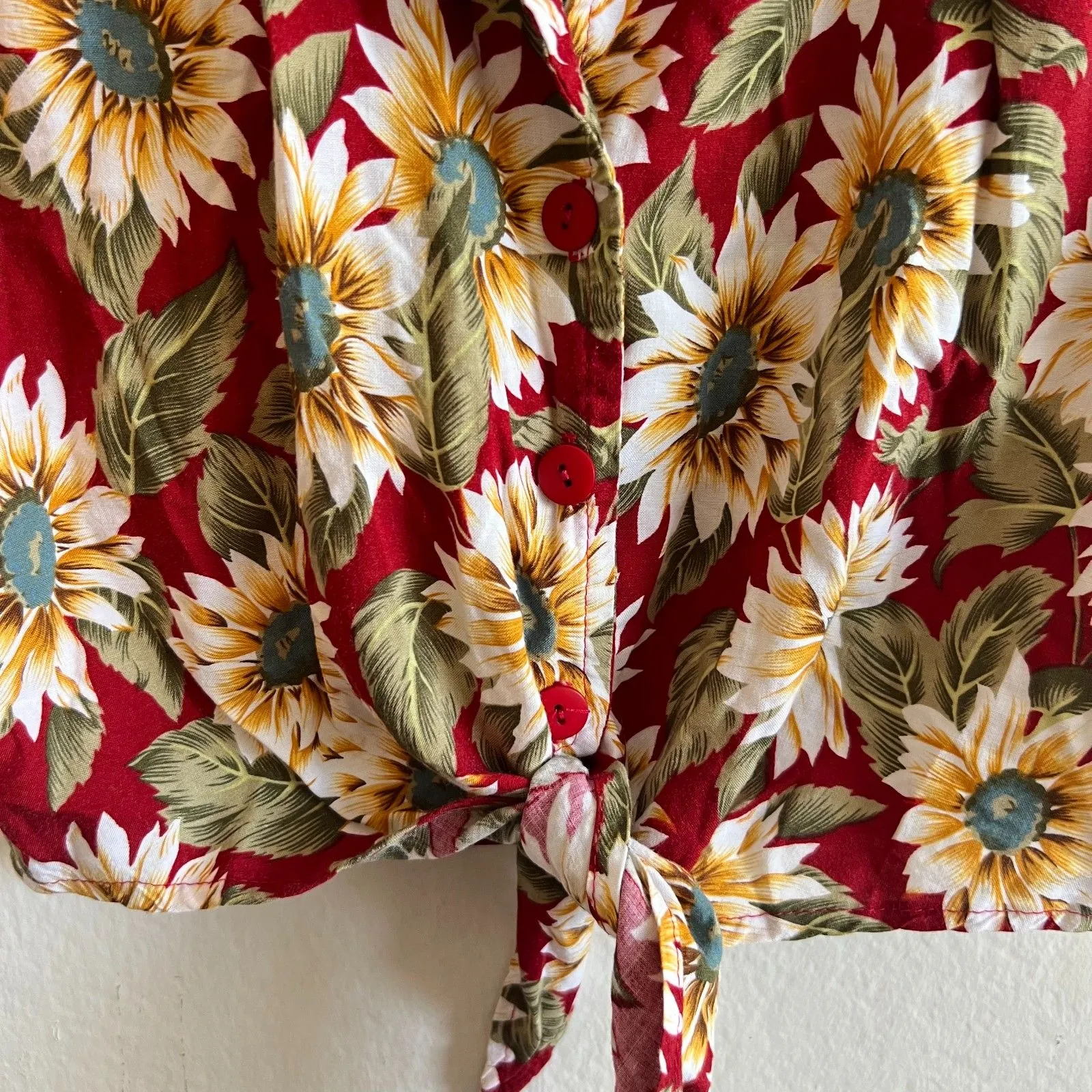 CALIFORNIA CONCEPTS Vtg Y2K Top & Mini Shorts Set Red Floral Rave Retro Womens M - Image 5