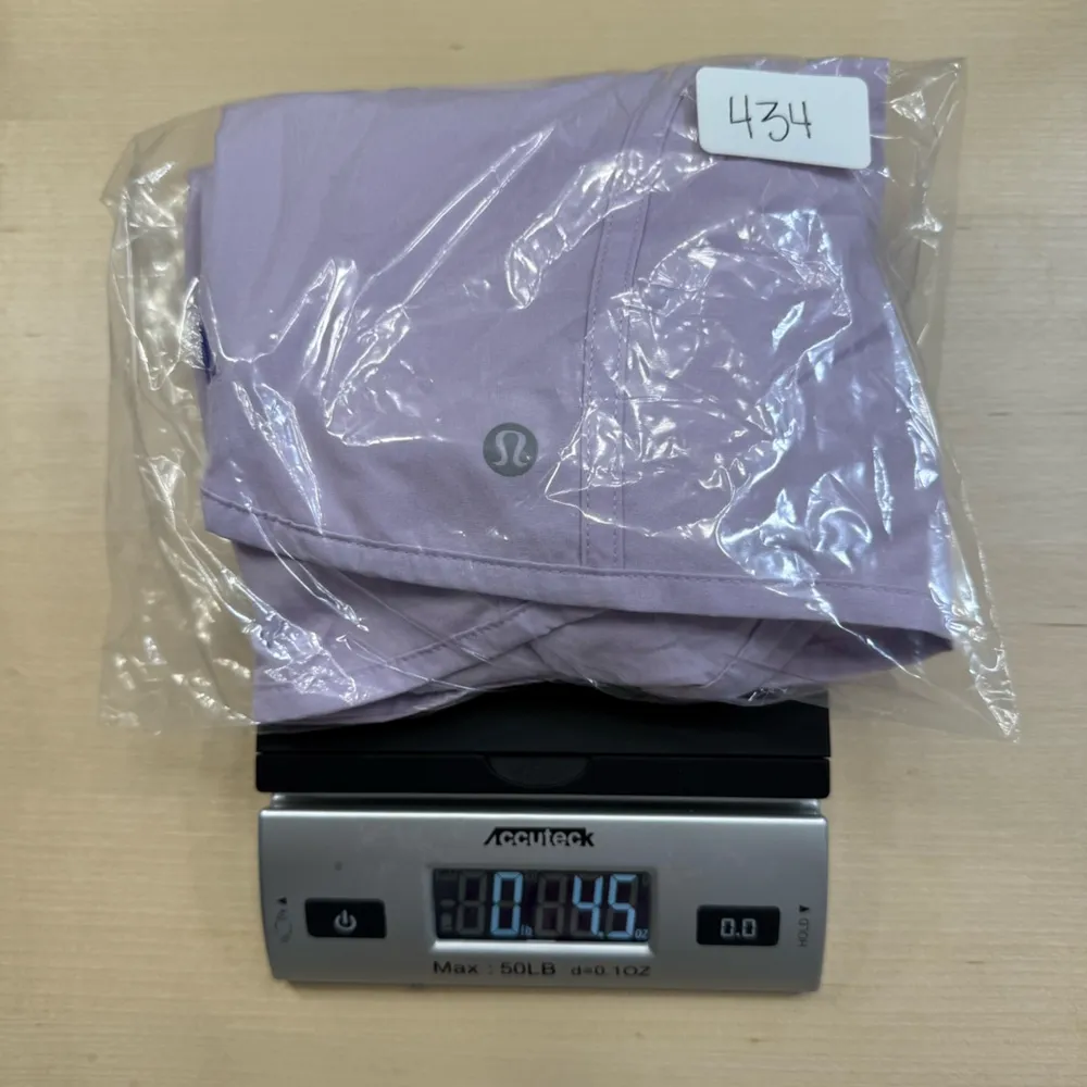 Lululemon Tracker Shorts III Purple Swift Ultra Women’s 6 Running Athleisure - Image 9