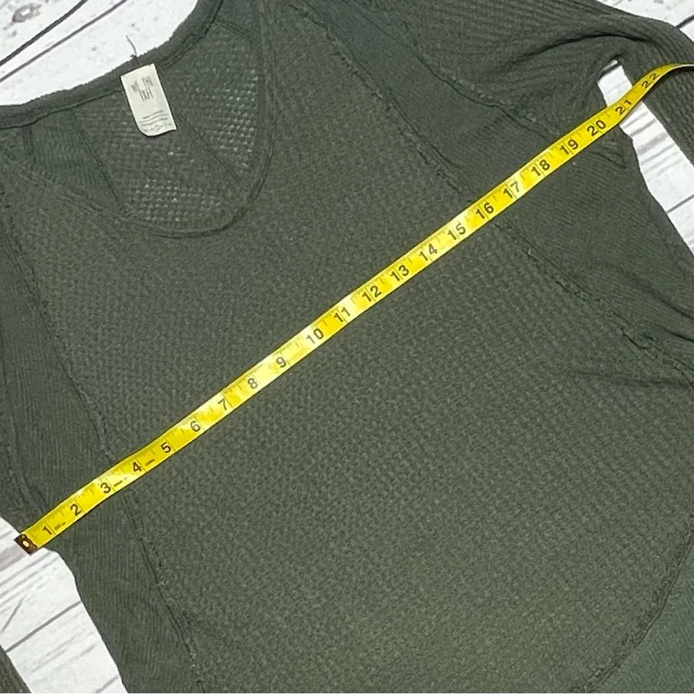 Free People We the Free Catalina Thermal Knit Top in Dark Military Green Size S - Image 13