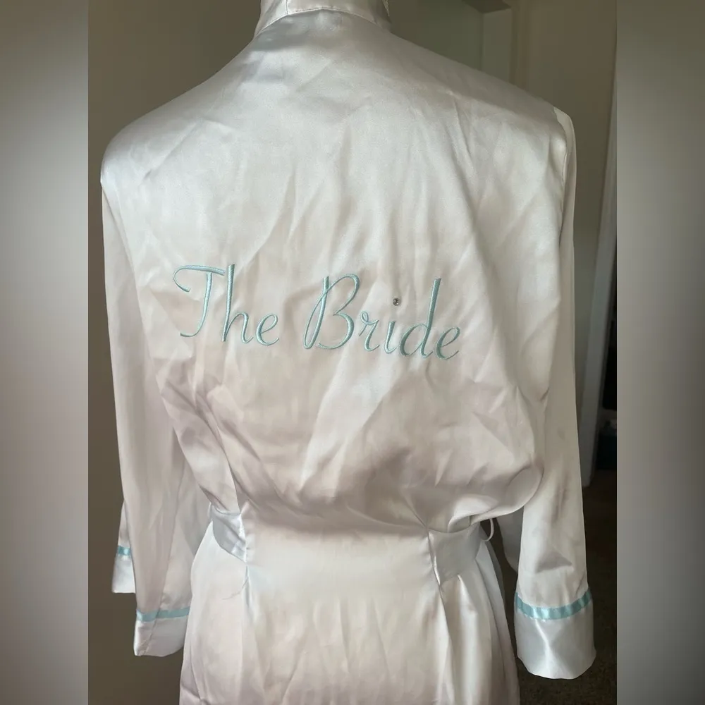 Intimo Donatella Bridal Wedding Robe Embroidered “The Bride” Size L - Image 4