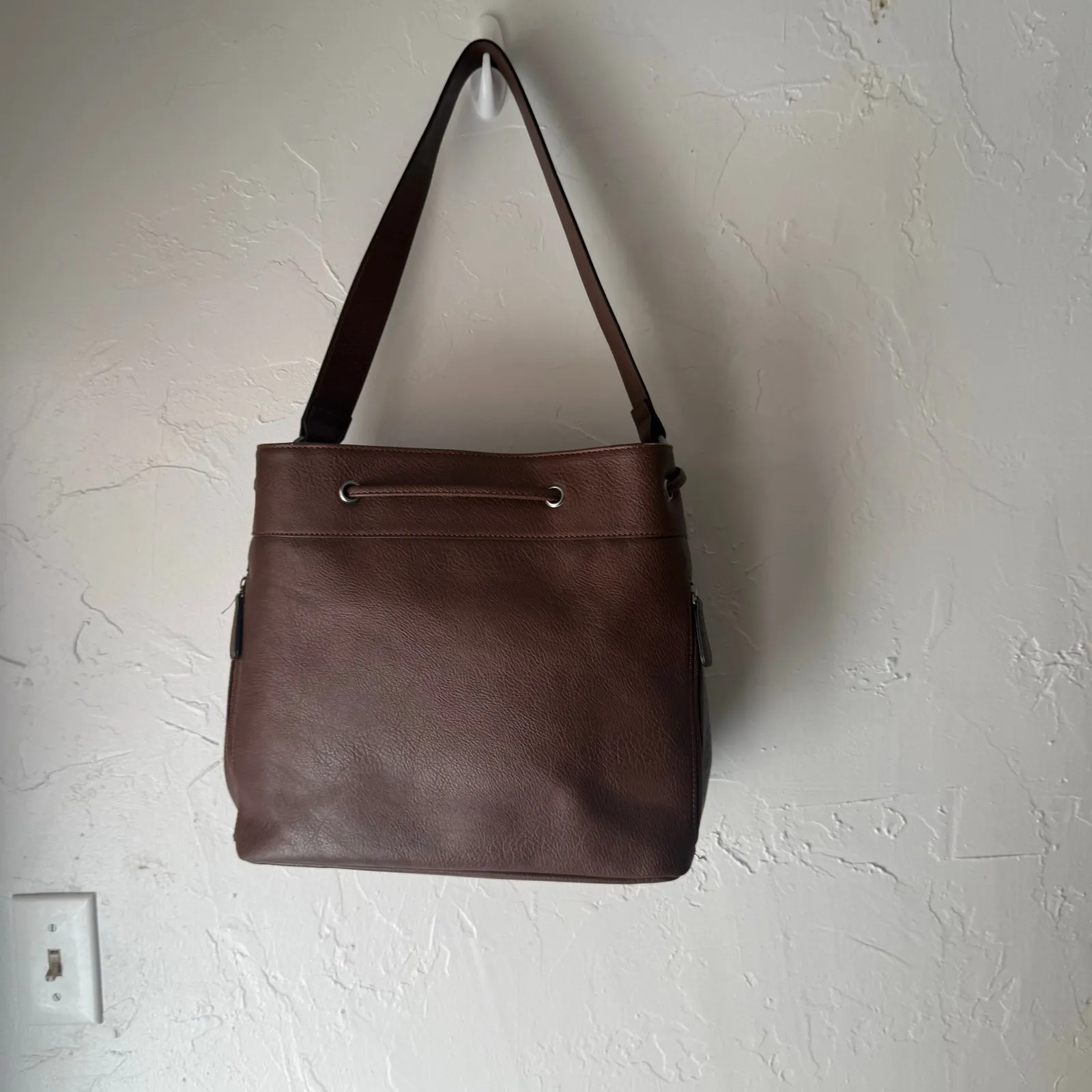 Nocona NWOT Western Aztec Concealed Carry Drawstring Bucket Bag Shoulder Bag Brown - Image 3