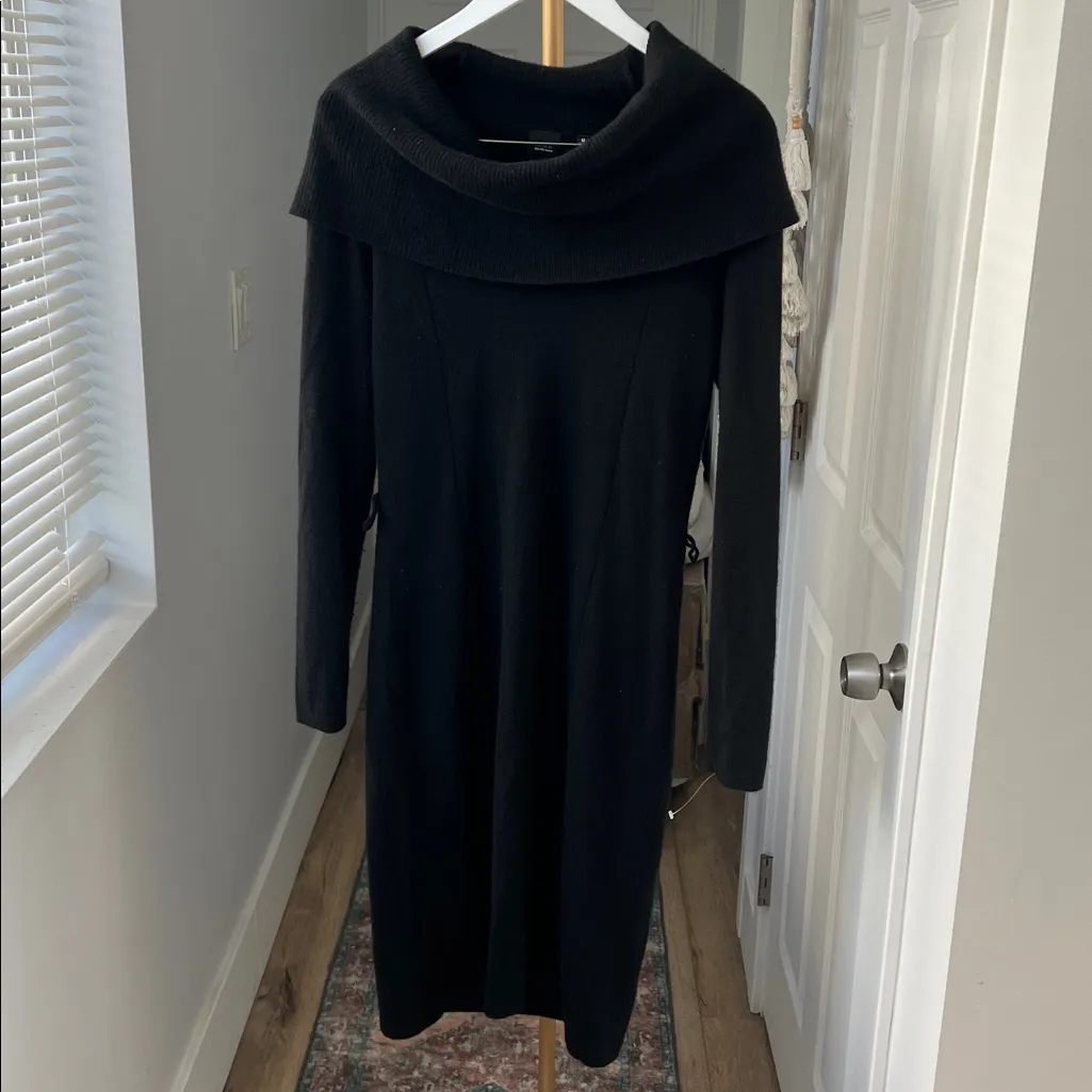 SAKS FIFTH AVENUE BLACK 100% Cashmere On or Off Shoulder Midi Sweater Dress M Size M - Image 4