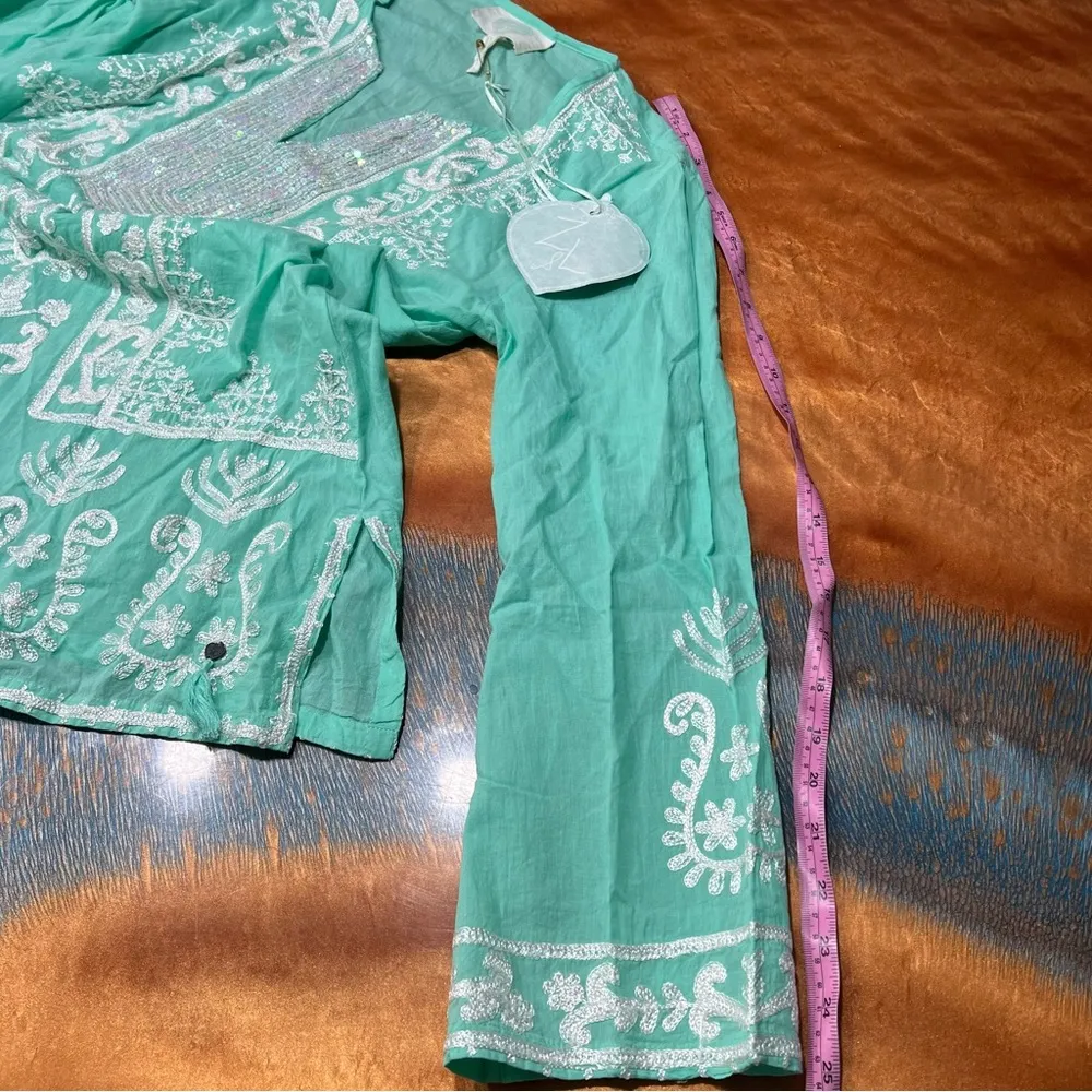 NWT Z & L Europe Embroidered Sequined Tunic top resort swim coverup White Size M - Image 9