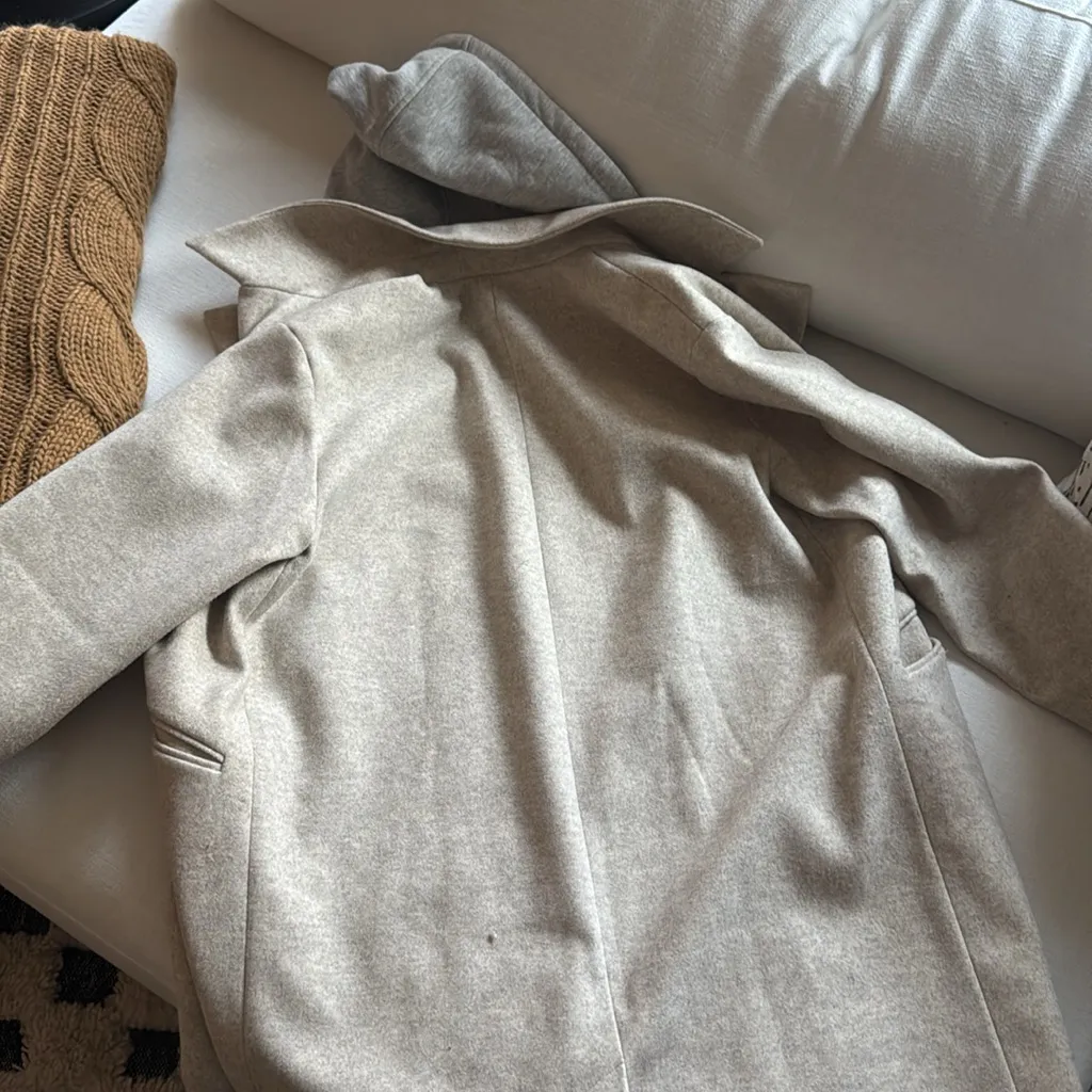 ASOS Design US size 2 women’s peacoat w gray sweatshirt built in hood - Image 5