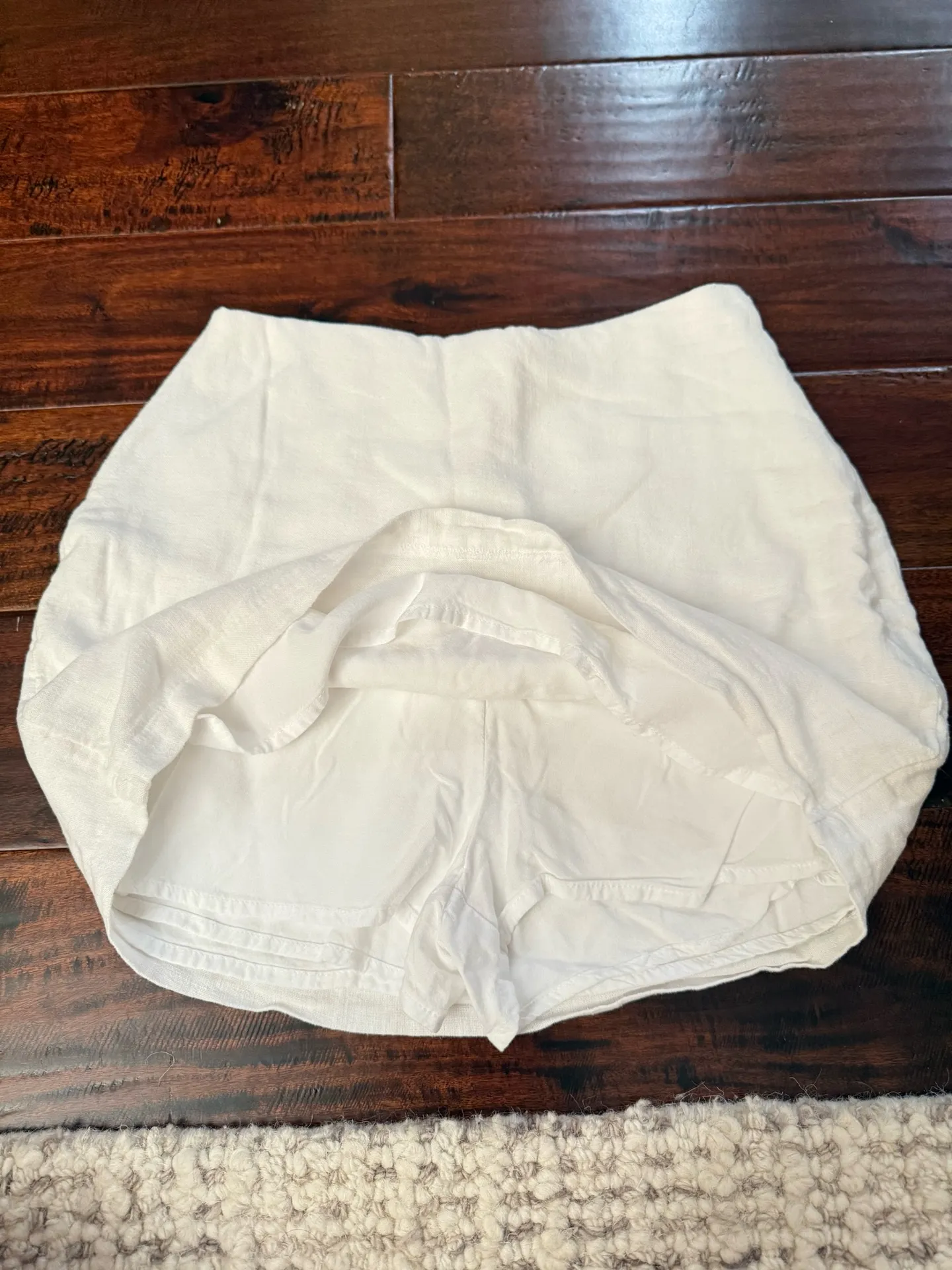 Abercrombie mini skort  - Image 4