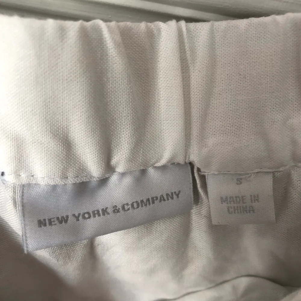 New York & Company Strapless off the shoulder Embroidery babydoll mini Dress S - Image 4