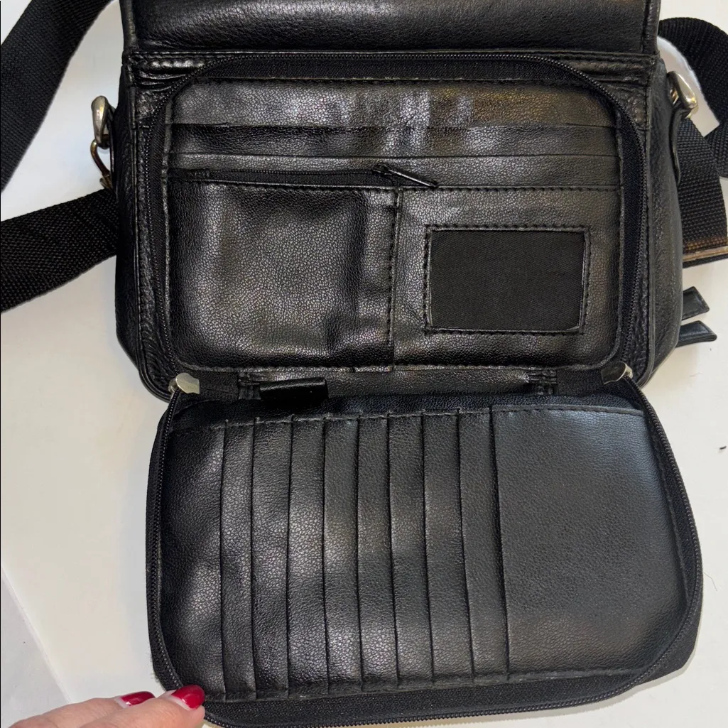 EAST WEST BRAND BLACK LEATHER MINI MESSENGER BAG/WALLET/TRAVEL BAG TOP HANDLE - Image 9