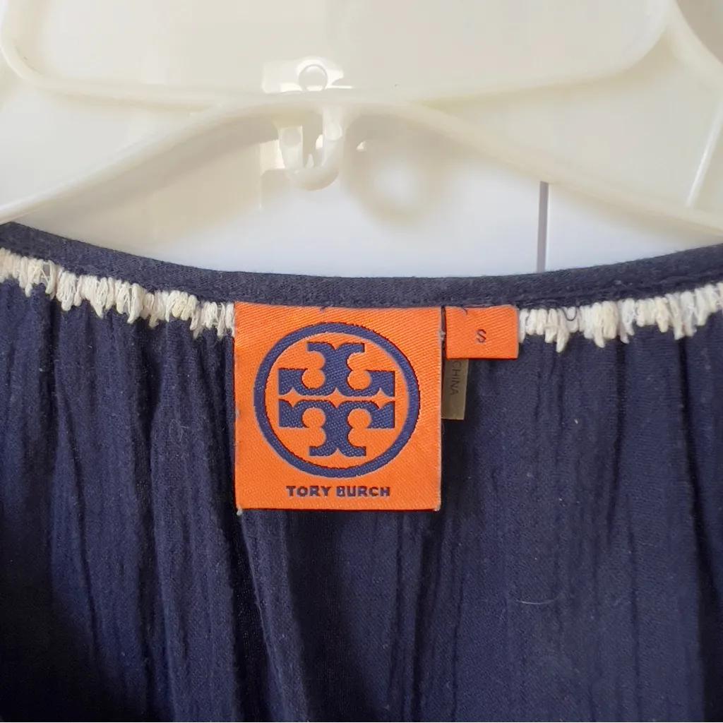 Tory Burch Kinsley Navy Blue Embroidered Tunic Top Blouse in Navy Blue and White - Image 9