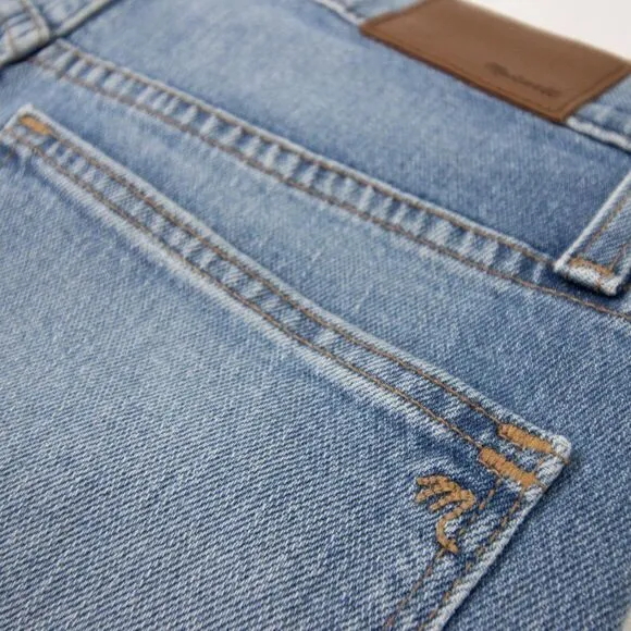 NEW Madewell Classic Straight Jeans in Meadowland Wash,27‎ - Image 14