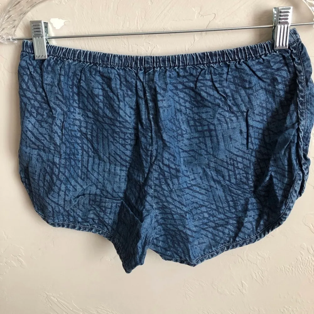 Tart Margot Lounge Tencel Chambray Shorts - Image 7