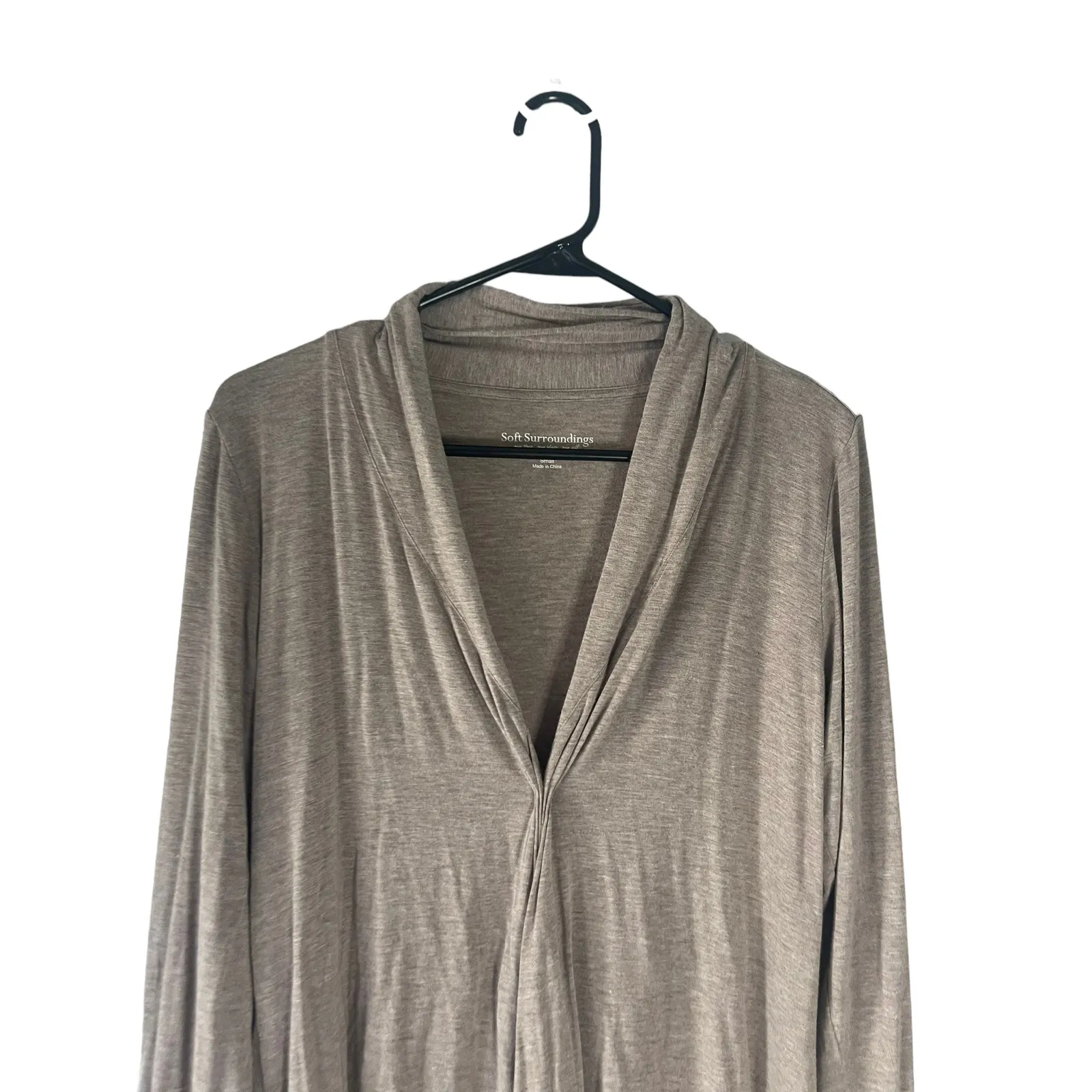 Soft Surroundings Women's Small Size Gray Lightweight V Neck Sweater - Image 2