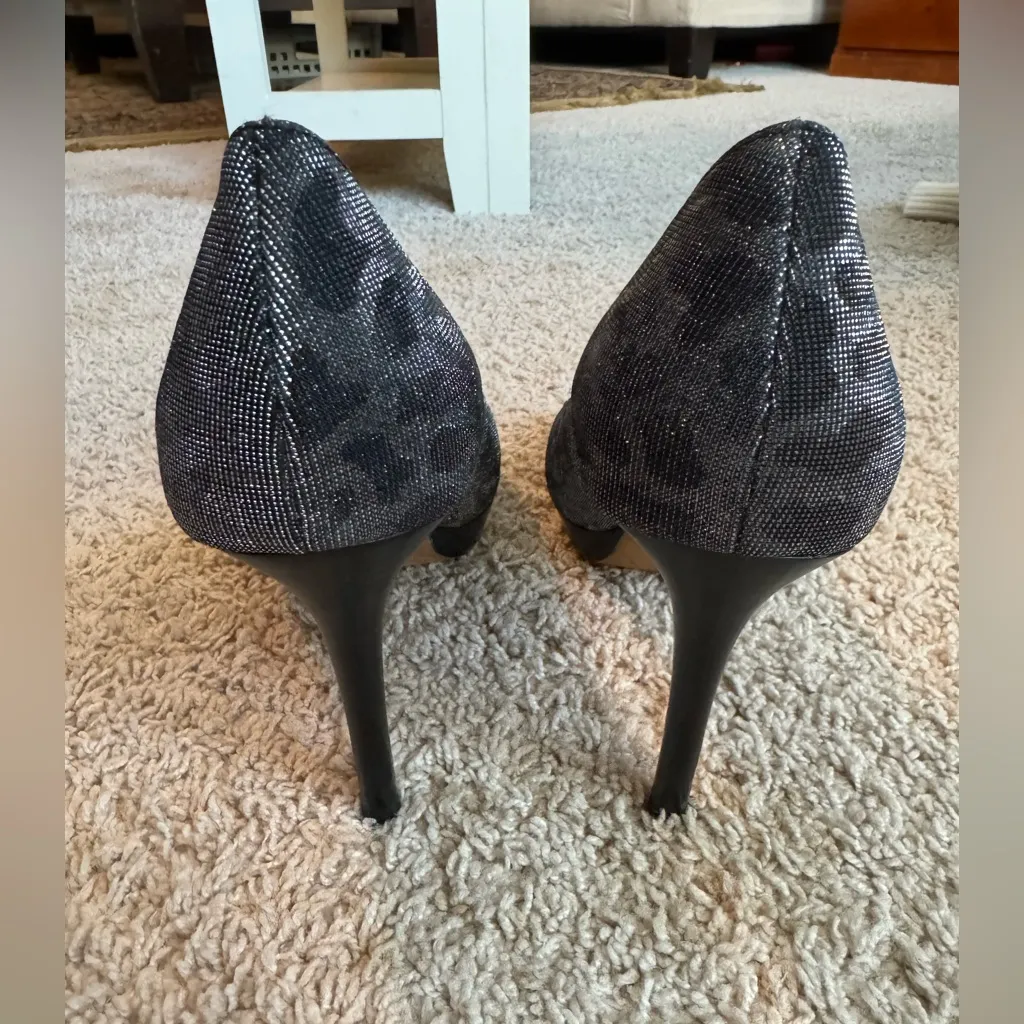 Donald J. Pliner Sparkle Animal Print Platform Heels – Size 9M Black - Image 3