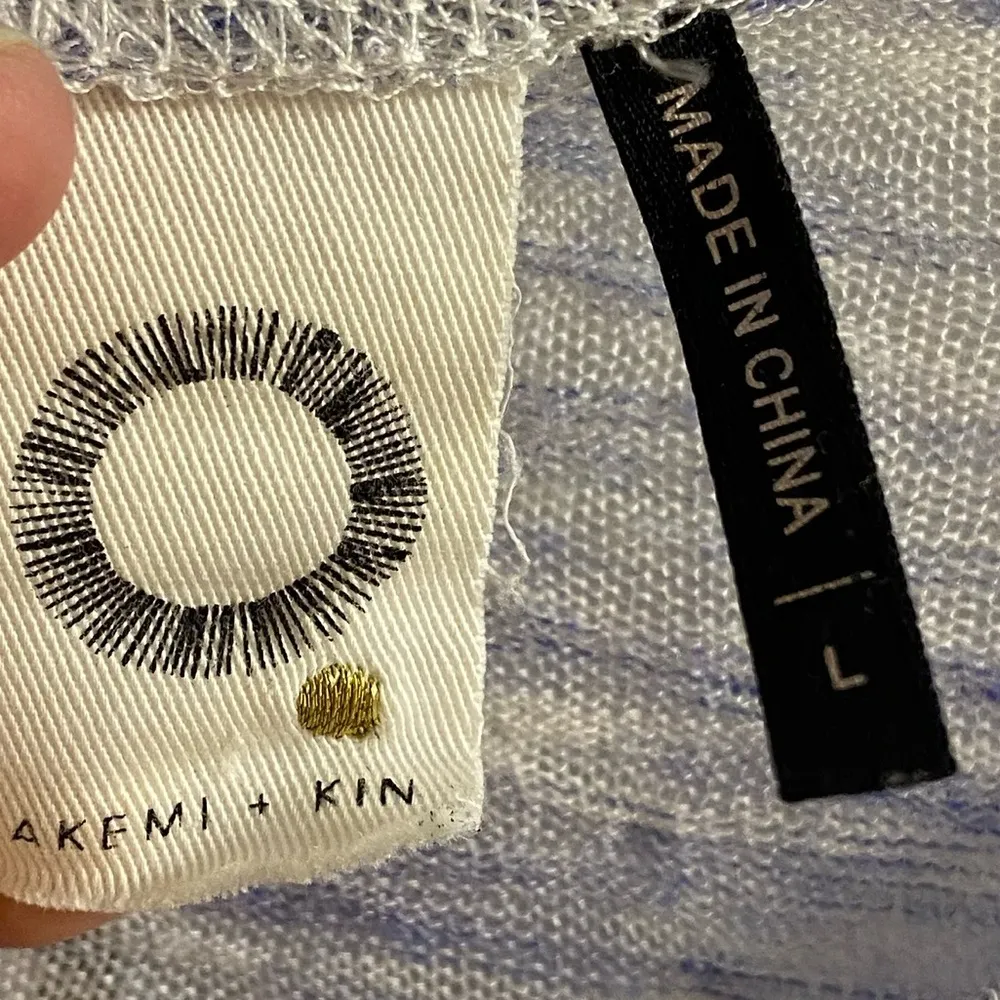 Akemi &Kin Anthropologie the Ezri marled knit asymmetrical‎ tunic top Large - Image 10