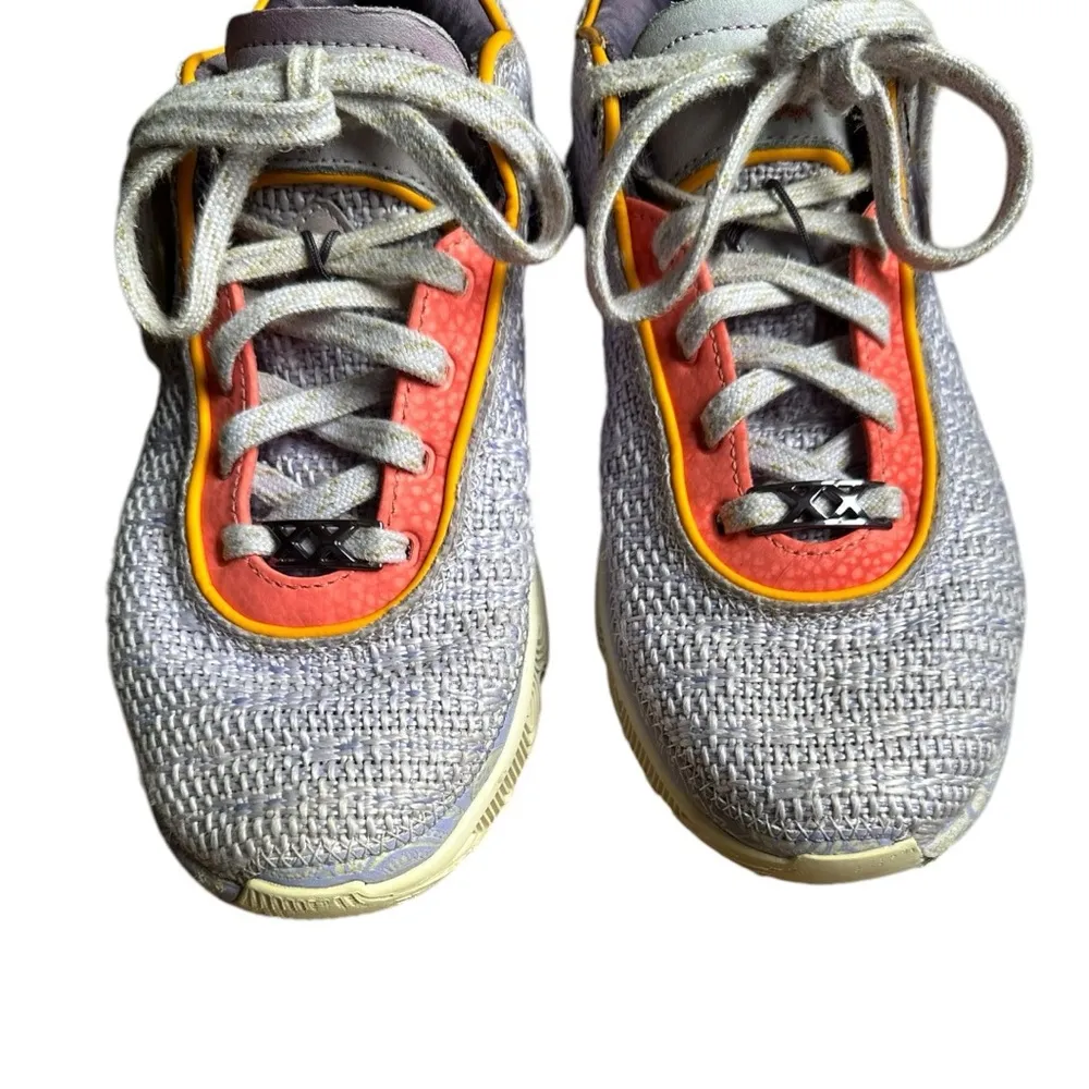 Nike LeBron XX 20 Purple Violet Frost Metallic Gold Mens Size US 5 Womens 6.5 - Image 6