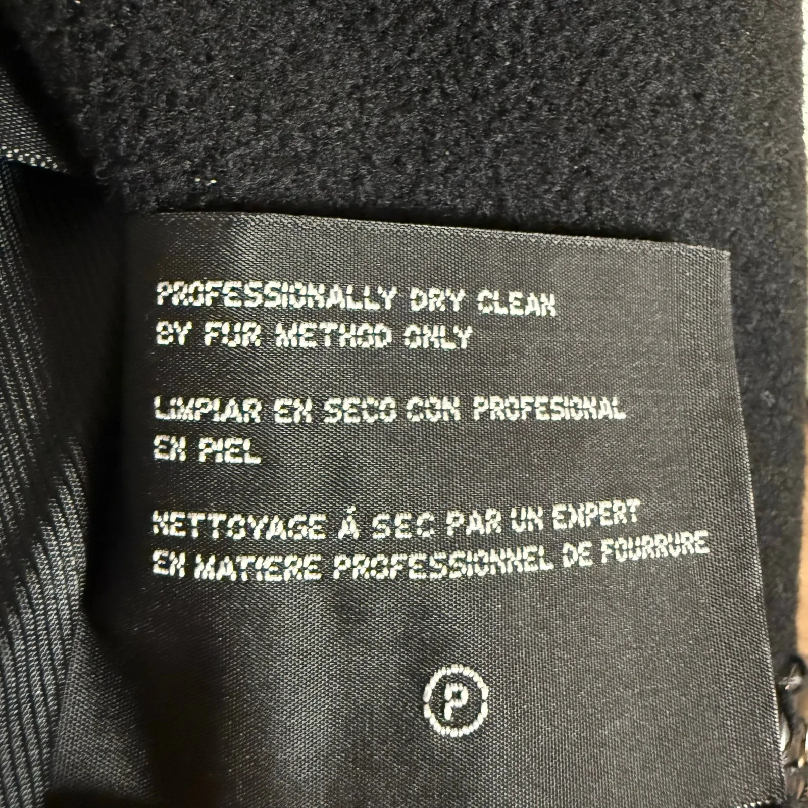 Ellen Tracy Black Faux Fur Trim Wool Blend Long Winter Coat Size 14 - Image 9