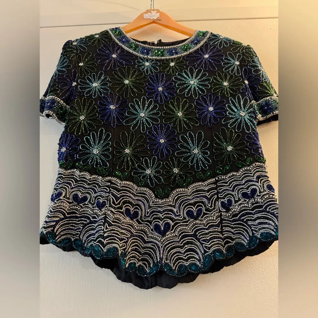Vtg Laurence Kazar Women's Silk Sequins Beaded Evening Top - Blue/Green/Black - Image 2
