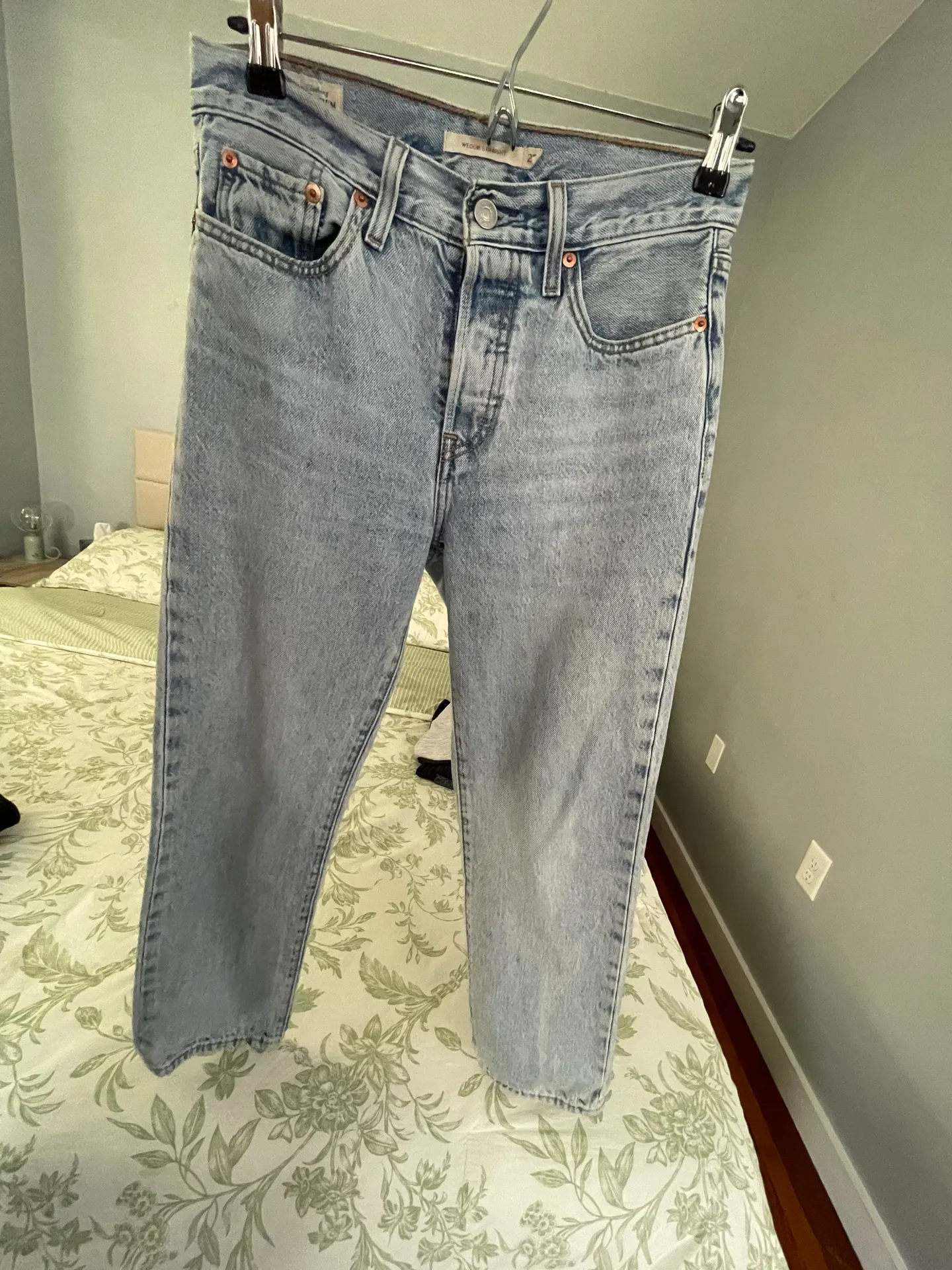 Levi’s Wedgie Straight Jeans - Image 2
