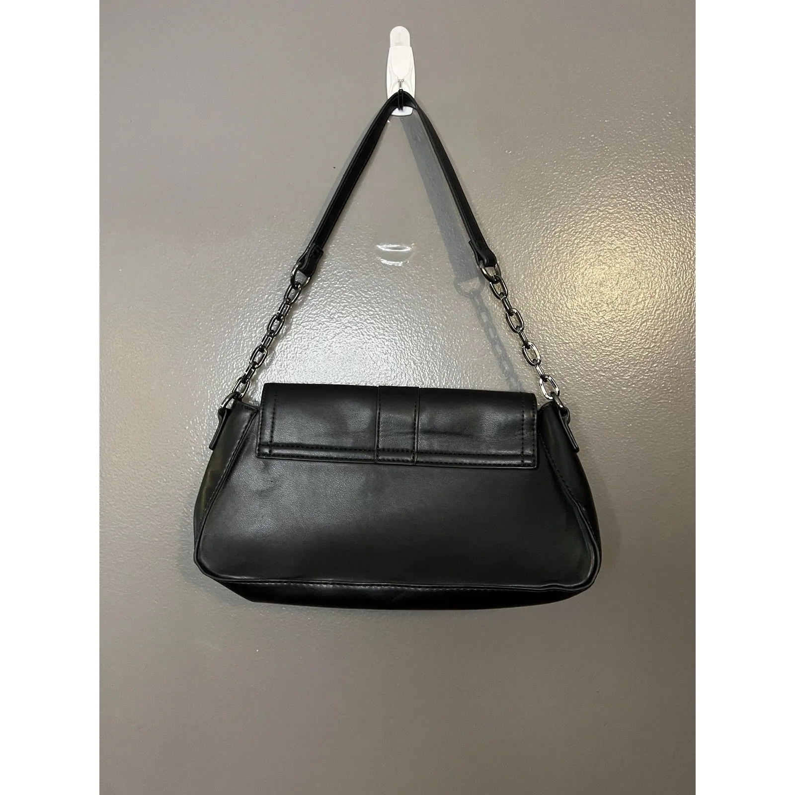 Forever 21 Shoulder Bag Womens Small Black Faux Leather Chain Strap Purse - Image 6