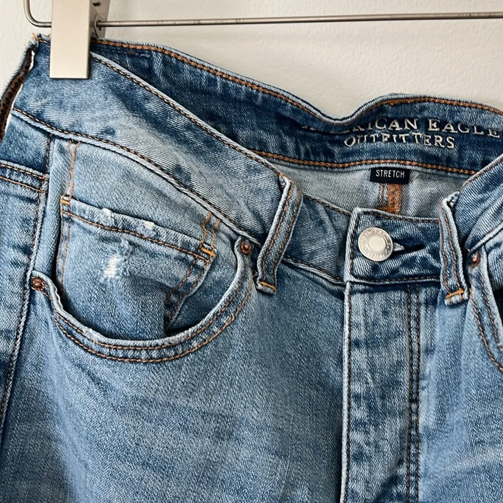 American Eagle TOMGIRL denim in size 8 with holes - Image 2