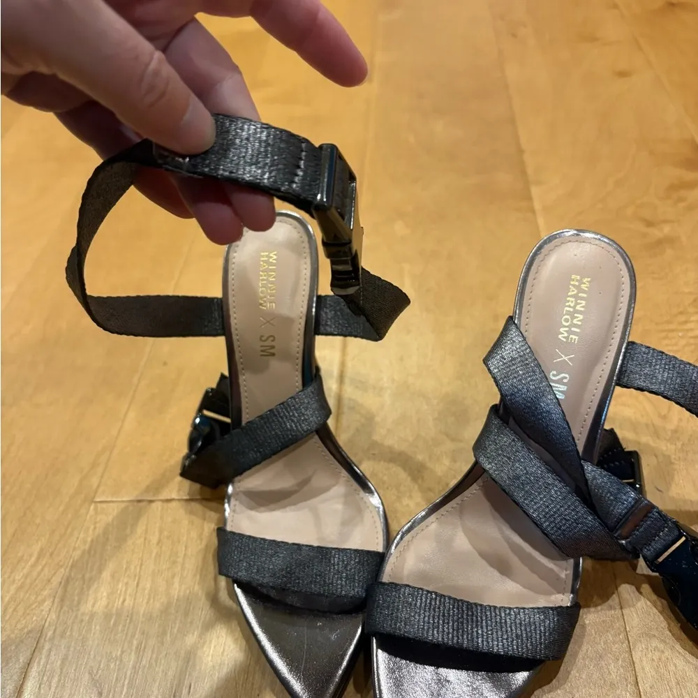 Steve Madden x Winnie Harlow Rum punch stiletto heel sandals 6.5 gray - Image 4