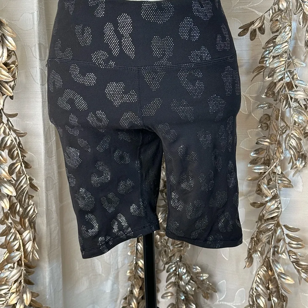 Rae Mode Black‎ Leopard Print Biker Shorts M High Waist Stretch Active Black Size M - Image 2