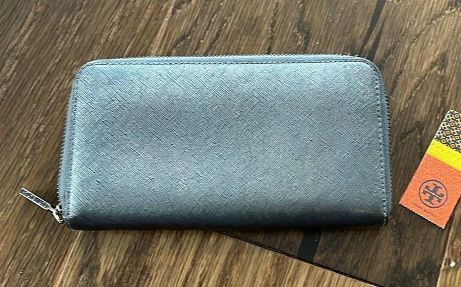 Tory Burch Robinson zip Continental wallet - Image 6