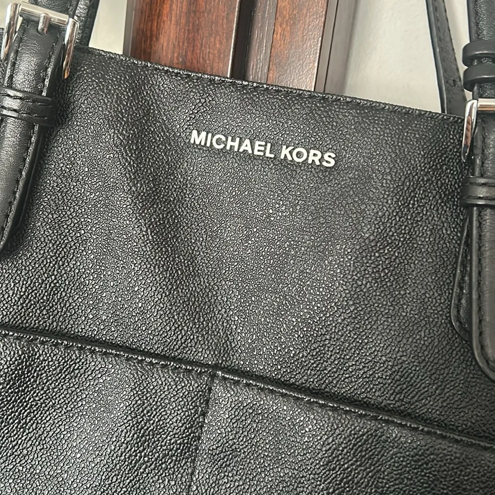Michael Kors Large Pocket Monogram Logo Top Zip Tote Bag Black/Silver - Image 2